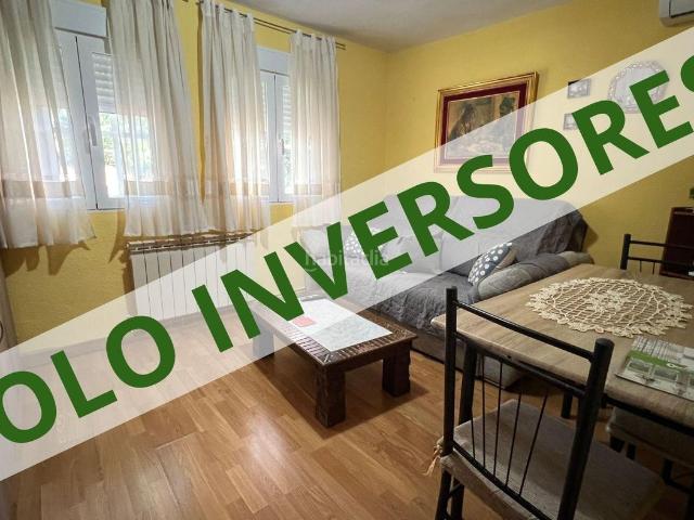 Piso en venta en Madrid, Lucero. OPORTUNIDAD PARA INVERSORES NUDA PROPIEDAD EN MADRID. Pisos.