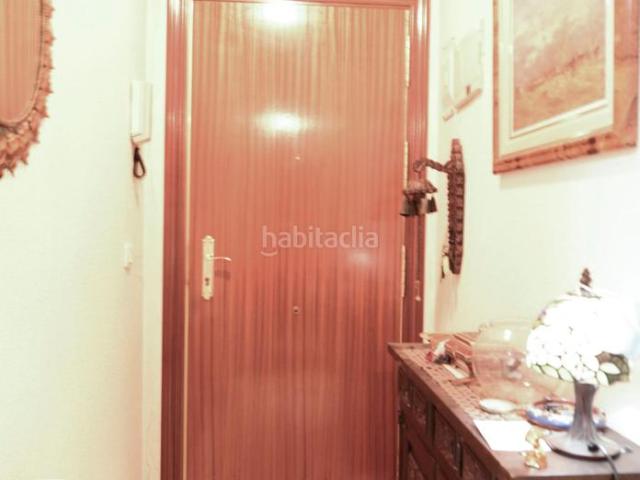 Piso en venta en Madrid, Lucero. Tu próximo hogar frente al parque luz, ubicación y el potencial que estabas buscando. Pisos.
