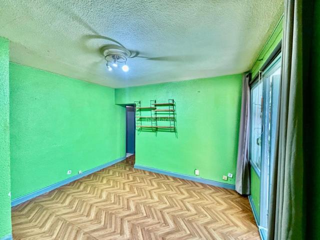 Piso en venta en Madrid, Marroquina. Estupenda vivienda exterior con ascensor. Pisos.