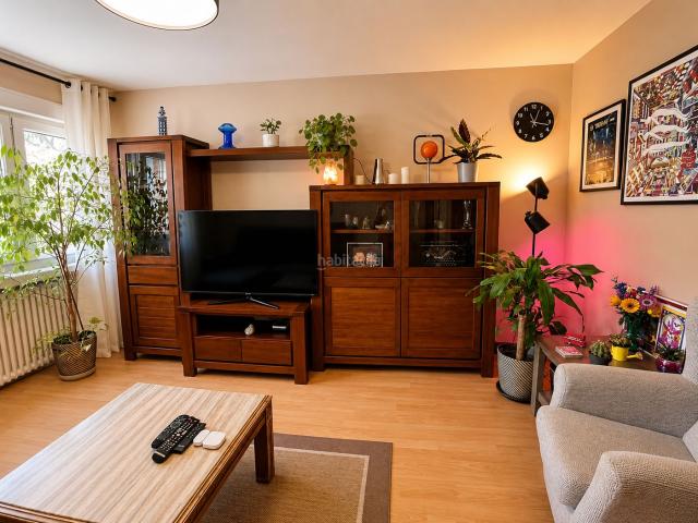 Piso en venta en Madrid, Media Legua. Pisos.