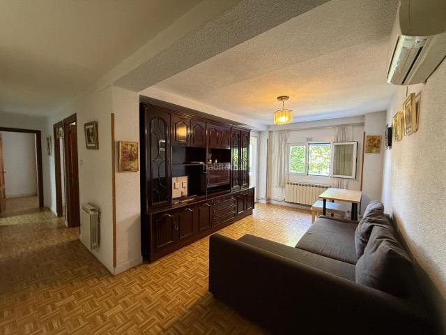 Piso en venta en Madrid, Moscardó. DONPISO VILLAVERDE VENDE EN EXCLUSIVA. Pisos.