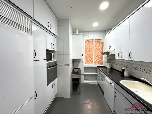 Piso en venta en Madrid, Niño Jesús. MadridPiso. Pisos.