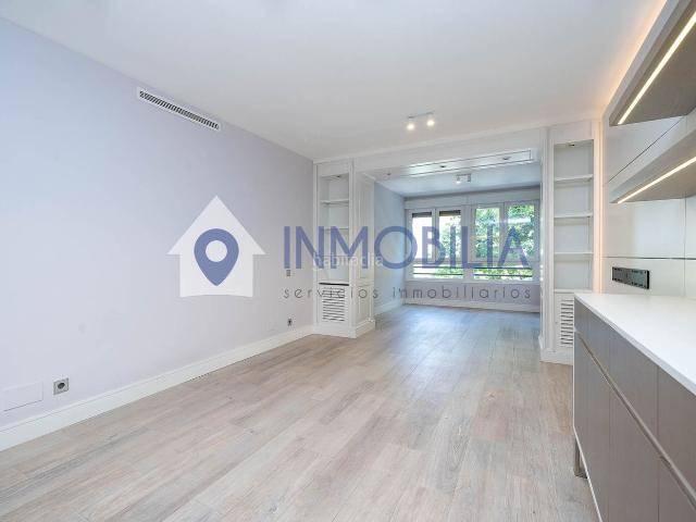 Piso en venta en Madrid, Niño Jesús. Pisos.