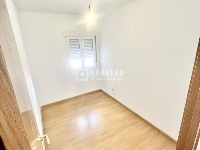 Piso en venta en Madrid, Numancia. Pisos.