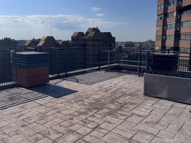 Piso en venta en Madrid, Nueva España. Pisos.