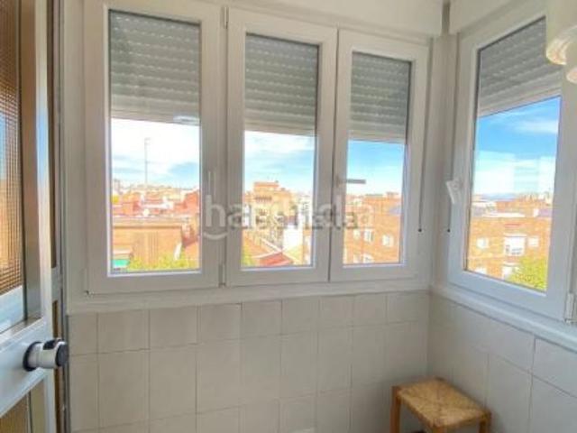 Piso en venta en Madrid, Opañel. Piso en venta en Calle de Antonio de Leyva 69, Comillas, Carabanchel. Pisos.