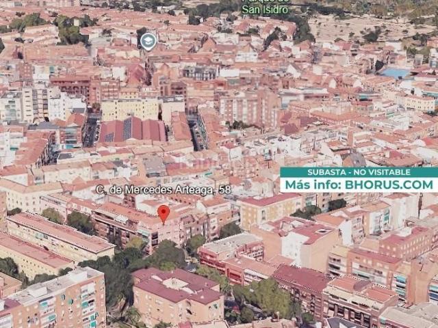 Piso en venta en Madrid, Opañel. Pisos.