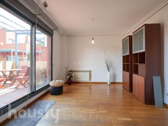 Piso en venta en Madrid, Orcasitas. Pisos.