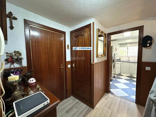 Piso en venta en Madrid, Orcasur 12 de Octubre. PISO DE 3 DORMITORIOS Y 2 BAÑOS CON TRASTERO EN LA ZONA DE ORCASUR. Pisos.