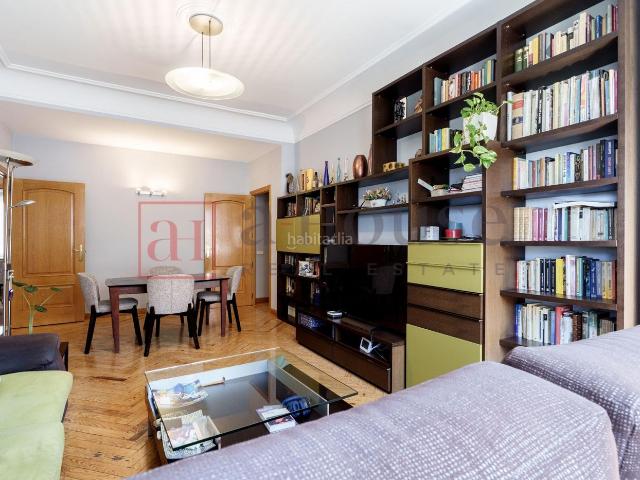 Piso en venta en Madrid, Pacífico. PISO EXTERIOR CON TERRAZA PARA ENTRAR A VIVIR EN LA ZONA DE PACÍFICO. Pisos.