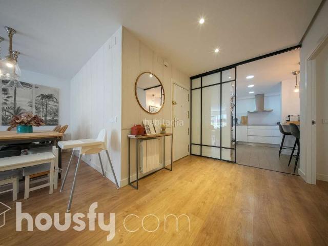 Piso en venta en Madrid, Pacífico. Pisos.