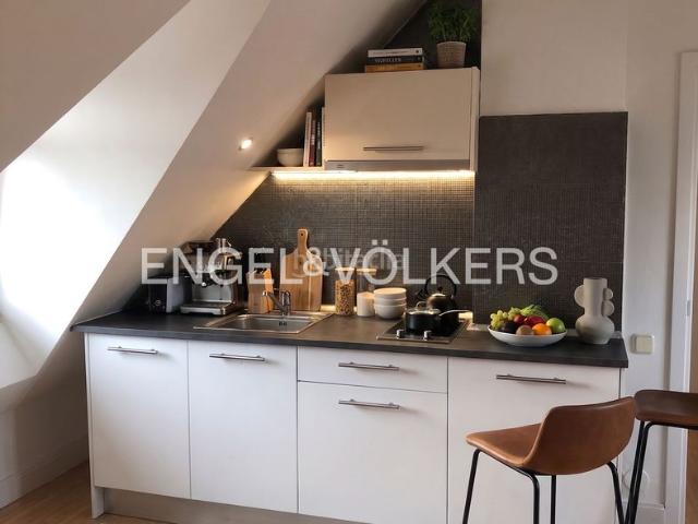 Piso en venta en Madrid, Palacio. Coqueto estudio en finca con portería y preciosas vistas en Palacio. Pisos.