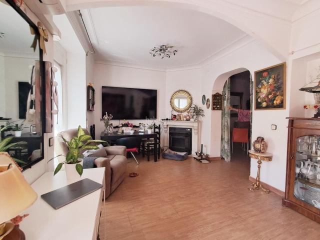 Piso en venta en Madrid, Palacio. EXCELENTE OPORTUNIDAD DE INVERSION EN NUDA PROPIEDAD EN CARRERA DE SAN FRANCISCO UNA DE LAS ZONAS DE MAYOR VALOR HISTORICO Y PATRI. Pisos.