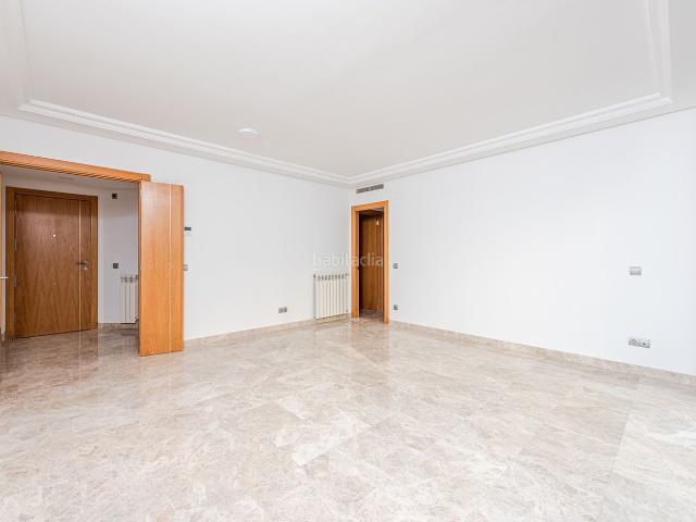 Piso en venta en Madrid, Palacio. Pisos.