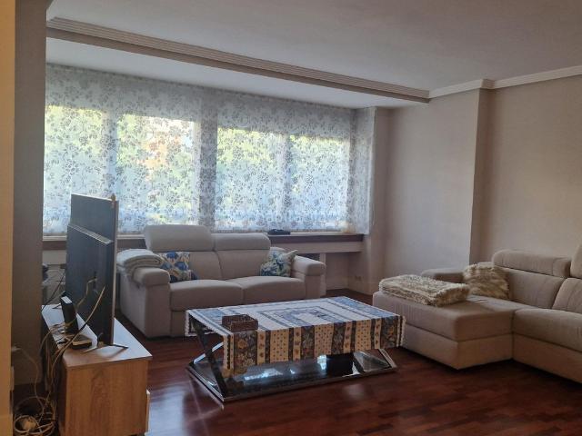 Piso en venta en Madrid, Palomas. Fantástico Piso en La Piovera Confort y Elegancia en un Entorno Natural. Pisos.