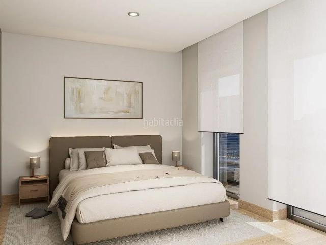 Piso en venta en Madrid, Palomeras Bajas. Ático exclusivo: luz, diseño y tranquilidad en pleno Vallecas. Pisos.