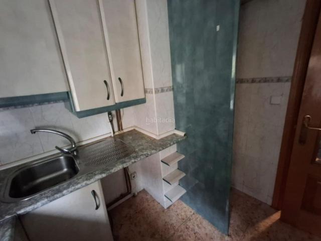 Piso en venta en Madrid, Palomeras Bajas. SE VENDE PISO EN CL CARLOS MARTIN ALVAREZ Nº 34 Madrid. Pisos.