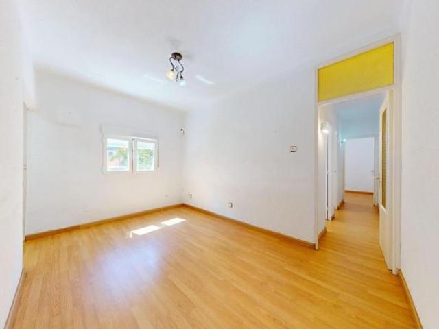 Piso en venta en Madrid, Palomeras Sureste