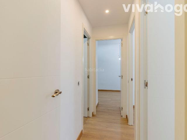 Piso en venta en Madrid, Palomeras Sureste. Inmobiliaria Vivahogar Madrid, ofrece piso en Palomeras Sureste,en la zona de Miguel HernandezLa vivienda SE ENTREGA REFORMADA A E. Pisos.