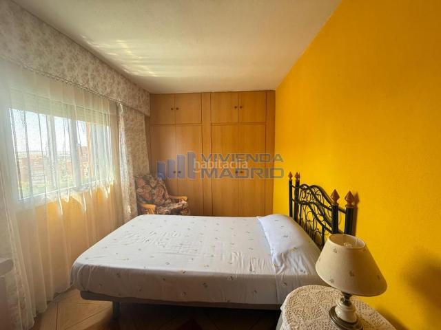 Piso en venta en Madrid, Palomeras Sureste. Pisos.