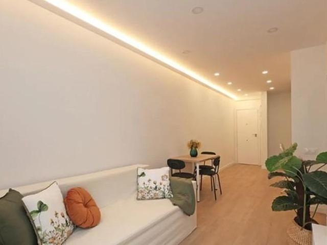 Piso en venta en Madrid, Palos de Moguer