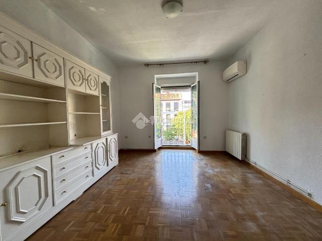 Piso en venta en Madrid, Palos de Moguer. Piso en venta en Madrid. Pisos.