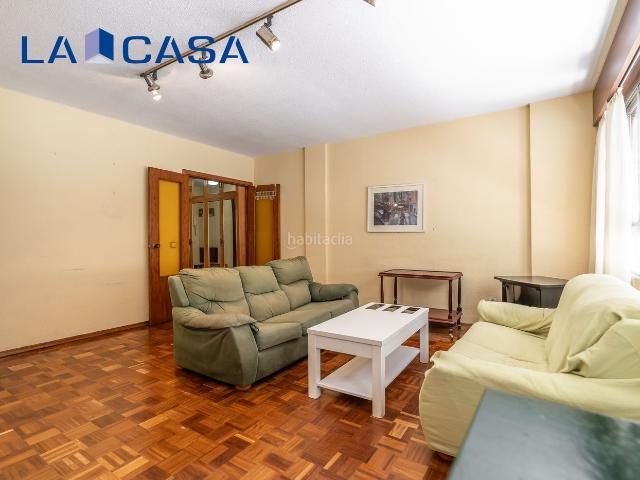 Piso en venta en Madrid, Palos de Moguer. Pisos.
