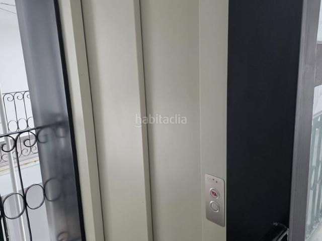 Piso en venta en Madrid, Palos de Moguer. Pisos.