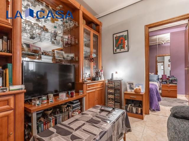 Piso en venta en Madrid, Palos de Moguer. Pisos.