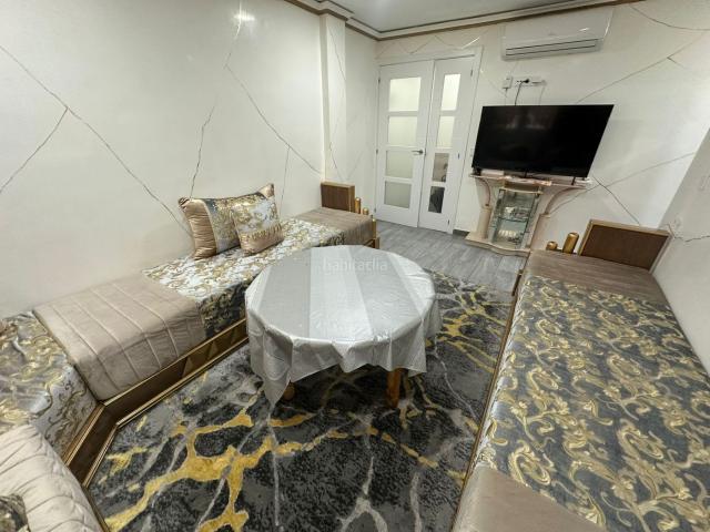 Piso en venta en Parla, Parque Inlasa. CASALIA presenta: Piso reformado en planta baja en Zona Parque Inlasa. Pisos.