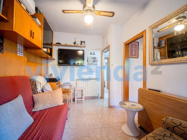 Piso en venta en Madrid, Portazgo. Piso en Portazgo, 61 m2, 3 dormitorios, 1 baxF1os, 234.000 euros. Pisos.