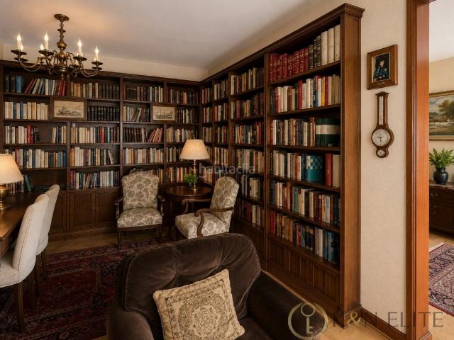 Piso en venta en Madrid, Prosperidad. Exclusiva Vivienda de 161 m Con Extraordinario Potencial de Transformación. Pisos.