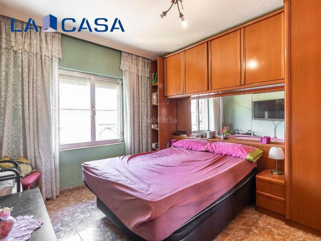 Piso en venta en Madrid, Pradolongo. Pisos.