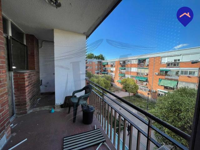 Piso en venta en Madrid, Pradolongo. 100% FINANCIACIÓN! SIN ENTRADA! SIN COMISIONES!. Pisos.