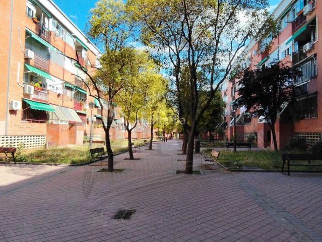 Piso en venta en Madrid, Pradolongo. 100% FINANCIACIÓN! SIN ENTRADA! SIN COMISIONES!. Pisos.
