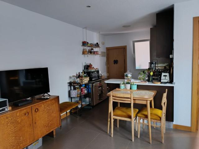 Piso en venta en Madrid, Pueblo Nuevo. Hay viviendas que simplemente se visitan y otras en las que te imaginas viviendo desde el primer minuto. Esta es una de ellas. Pisos.