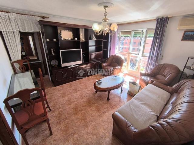 Piso en venta en Madrid, Pueblo Nuevo. Piso en venta en Madrid. Pisos.