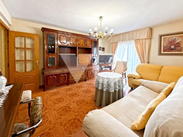 Piso en venta en Madrid, Pueblo Nuevo. Piso en venta, Pueblo Nuevo, Ciudad Lineal, Madrid. Pisos.