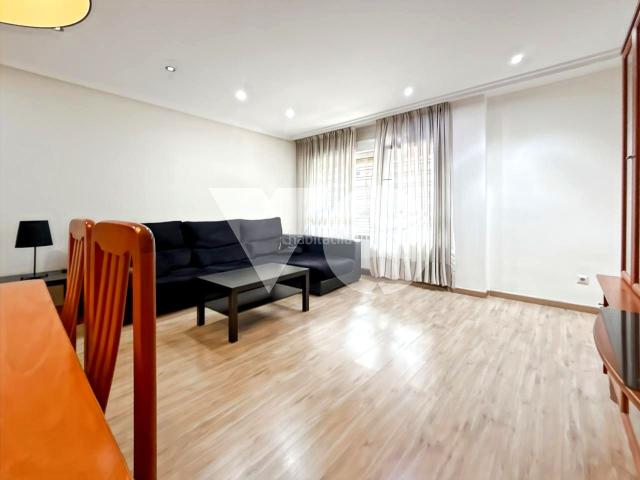 Piso en venta en Madrid, Pueblo Nuevo. Piso en venta, Pueblo Nuevo, Ciudad Lineal, Madrid. Pisos.