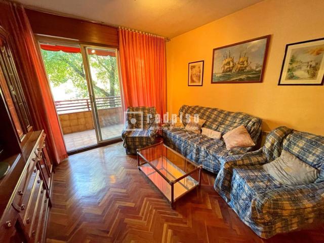 Piso en venta en Madrid, Pueblo Nuevo. Pisos.