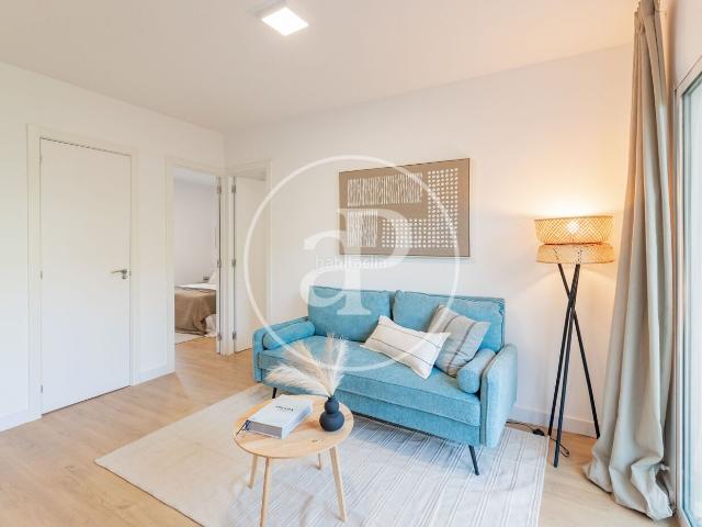 Piso en venta en Madrid, Pueblo Nuevo. Vivienda en venta reformada en Pueblo Nuevo. Pisos.