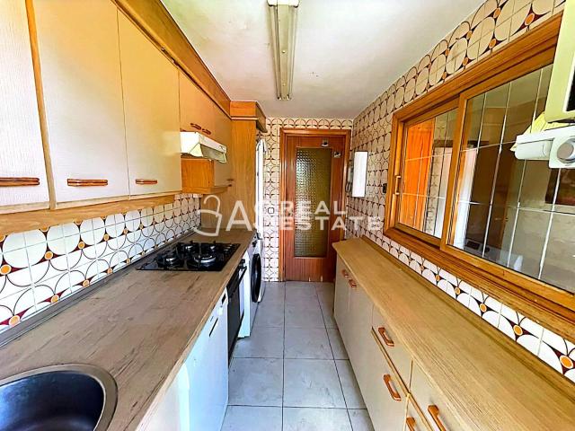 Piso en venta en Madrid, Puerta Bonita. PISO De la Sombra MADRID. Pisos.