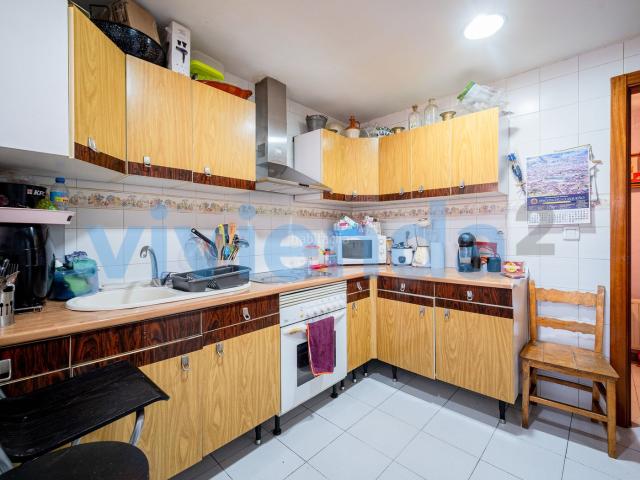 Piso en venta en Madrid, Puerta del Ángel. Piso en Puerta del xC1ngel, 80 m2, 2 dormitorios, 1 baxF1os, 275.730 euros. Pisos.