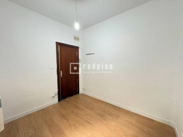 Piso en venta en Madrid, Puerta del Ángel. REDPISO PUERTA DEL ÁNGEL vende en exclusiva fantástica vivienda en calle Antonio Zamora. Pisos.