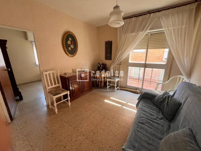 Piso en venta en Madrid, Quintana. Te gustaría vivir junto a la calle Alcalá ?. Pisos.