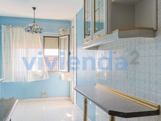 Piso en venta en Madrid, Quintana. Piso en Quintana, 114 m2, 3 dormitorios, 1 baxF1os, 528.000 euros. Pisos.