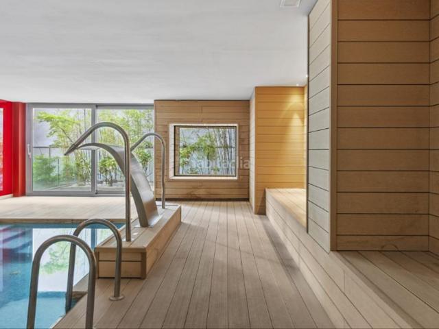 Piso en venta en Madrid, Recoletos. Garaje, piscina y vistas privilegiadas. Pisos.