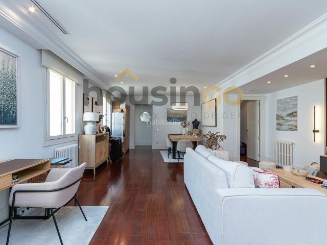Piso en venta en Madrid, Recoletos. Piso en venta en Calle Velázquez. Pisos.
