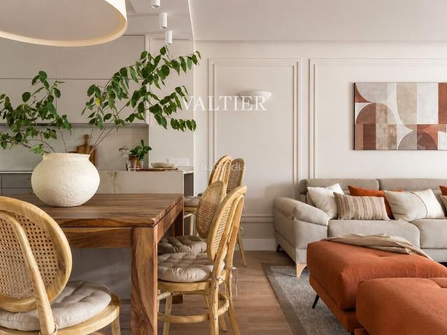 Piso en venta en Madrid, Recoletos. Vivienda reformada en finca clásica, barrio de Salamanca, Madrid. Pisos.