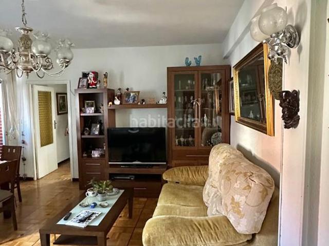 Piso en venta en Madrid, Rejas. Piso en venta en la zona de Rejas. Pisos.